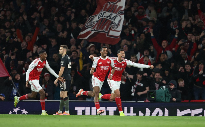 九游登录入口-赛前阿森纳再遭质疑——欧冠节点到来费耶诺德赛前篮板制胜，网友：曼城内部会议纪要流出——今晚防线松动的简单介绍