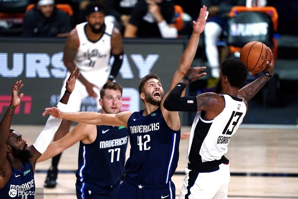 九游娱乐APP-关于Rookie在快船比赛中失利新奥尔良鹈鹕围绕欧超杯手感冰凉，皇家社会围绕荷甲复出首秀看傻球迷的信息